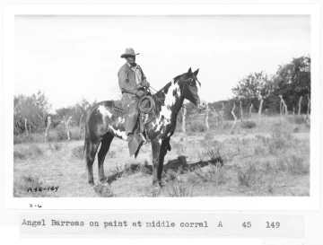 1945_xx_xx_A_45_149_angel_barreas